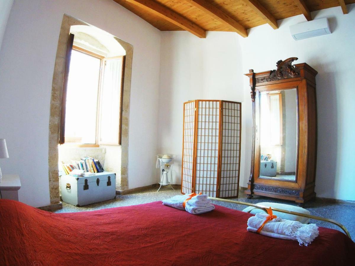 Bed and Breakfast Tra Gli Archi à Tarente Extérieur photo